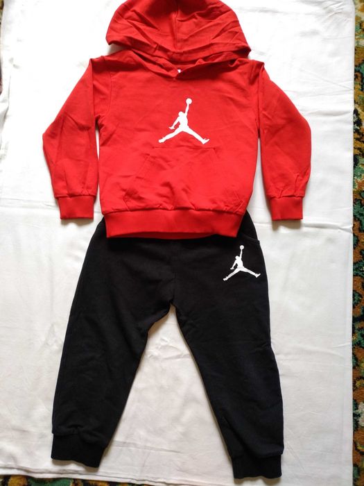 Спорт. комплект на хлопчика, 3-4роки, 104см.