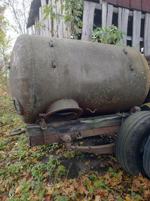 Бочка для рідини чи зерна