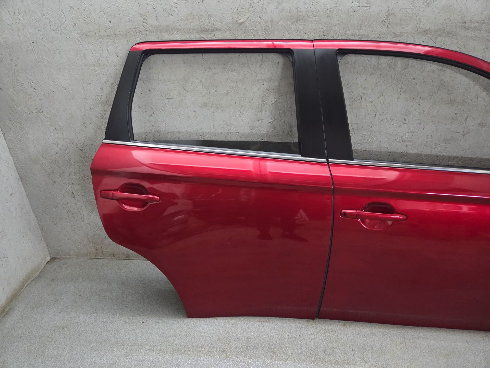 Двері праві колір P62 Mitsubishi Outlander 3 PHEV розборка 2015 - 2021