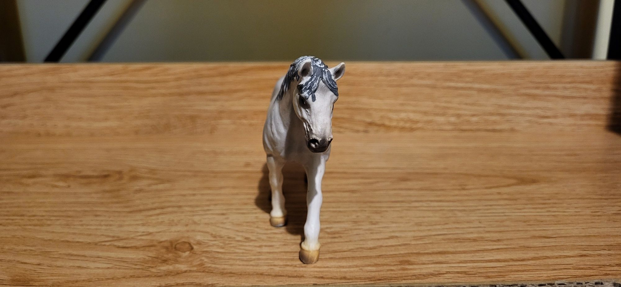 Schleich koń lipicański klacz figurka model wycofany z 2001 r.