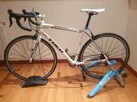 Bicicleta de estrada TREK Madone T54