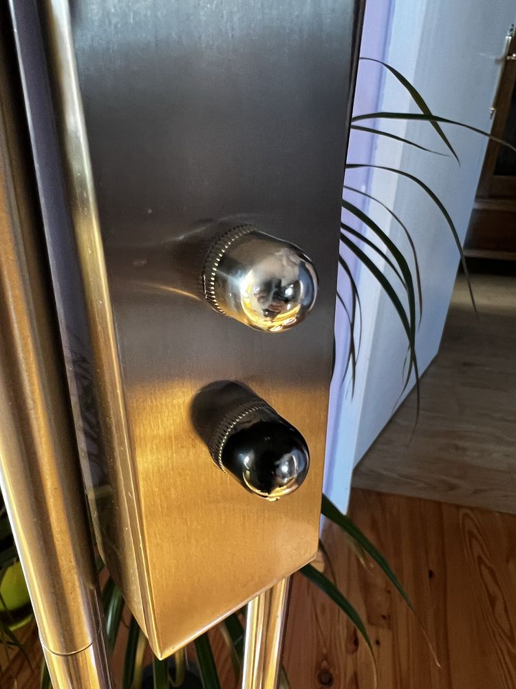 Lampa z funkcją ściemniania srebrna