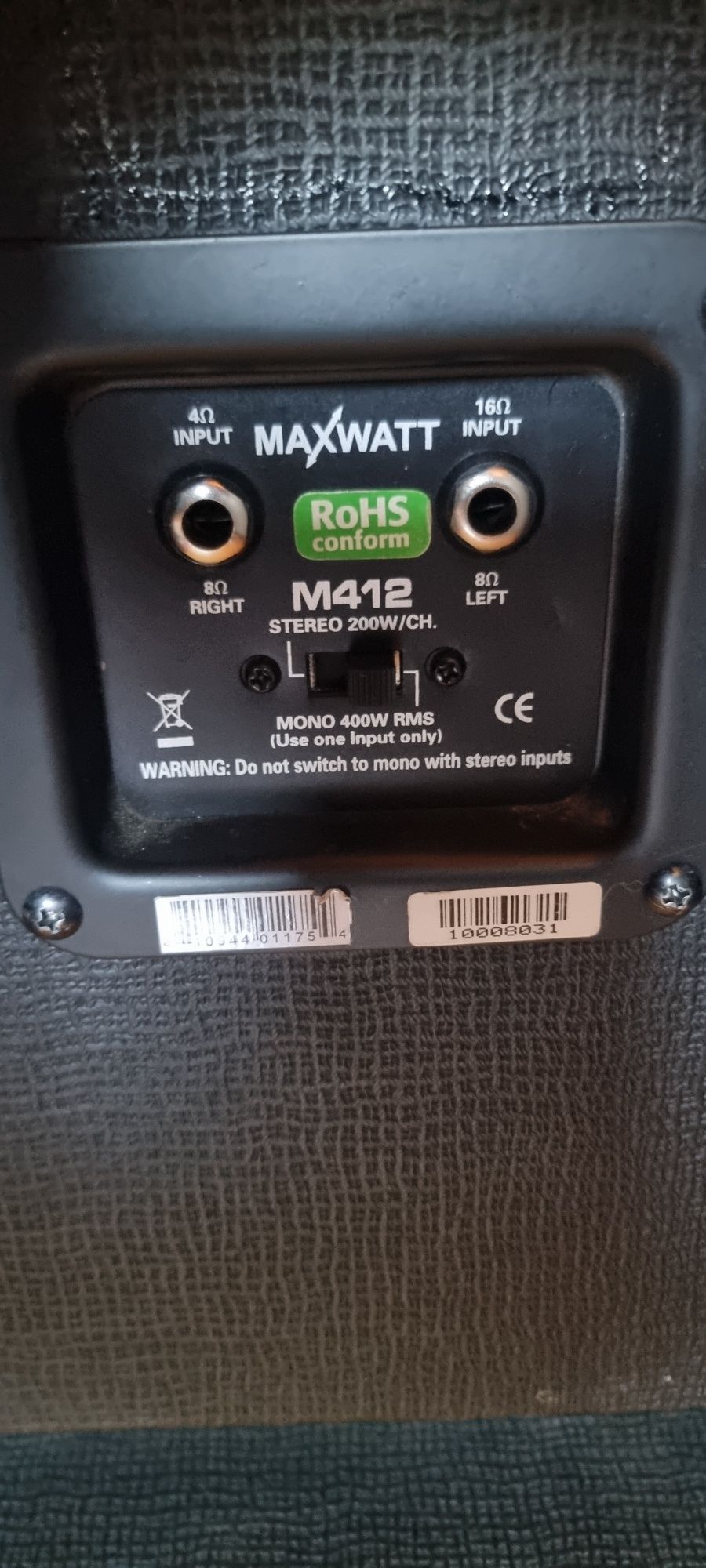 Гітарні кабінети Marshall 1960АХ; Hiwatt