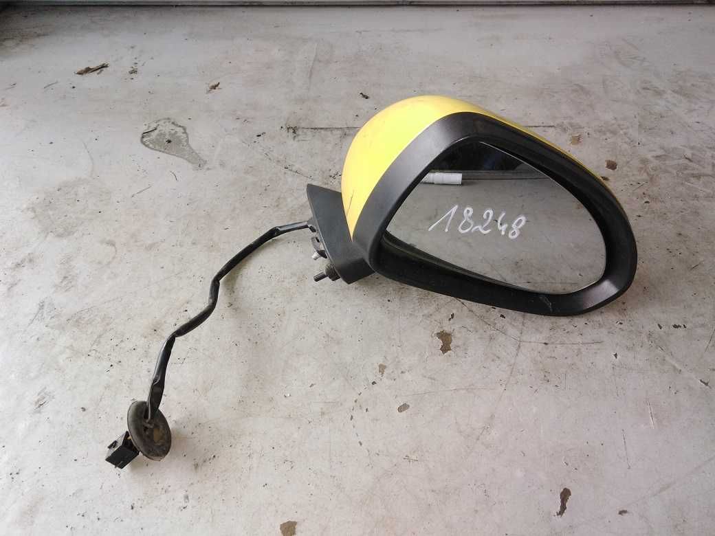 Opel Corsa D Lusterko Prawe