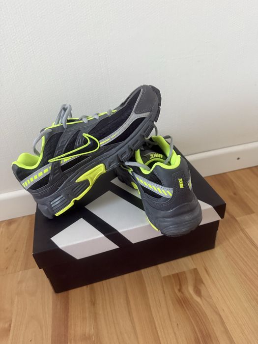 Продаю кросівки nike 38 розмір