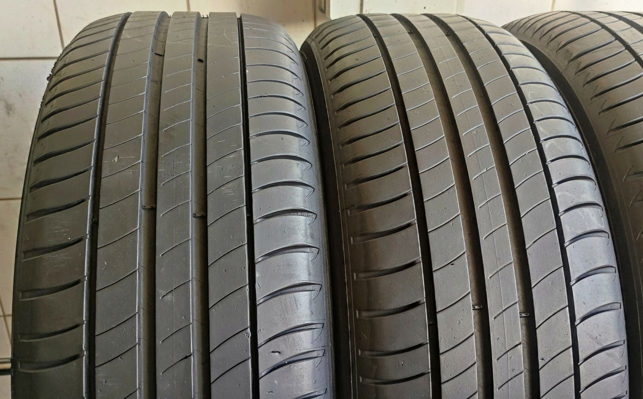 4x 215/55r18 Michelin Primacy 3/99v B/A/69dB 6,69mm Jak Nowe