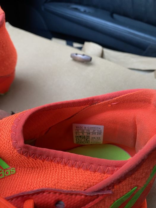 Chuteiras adidas predator n 38