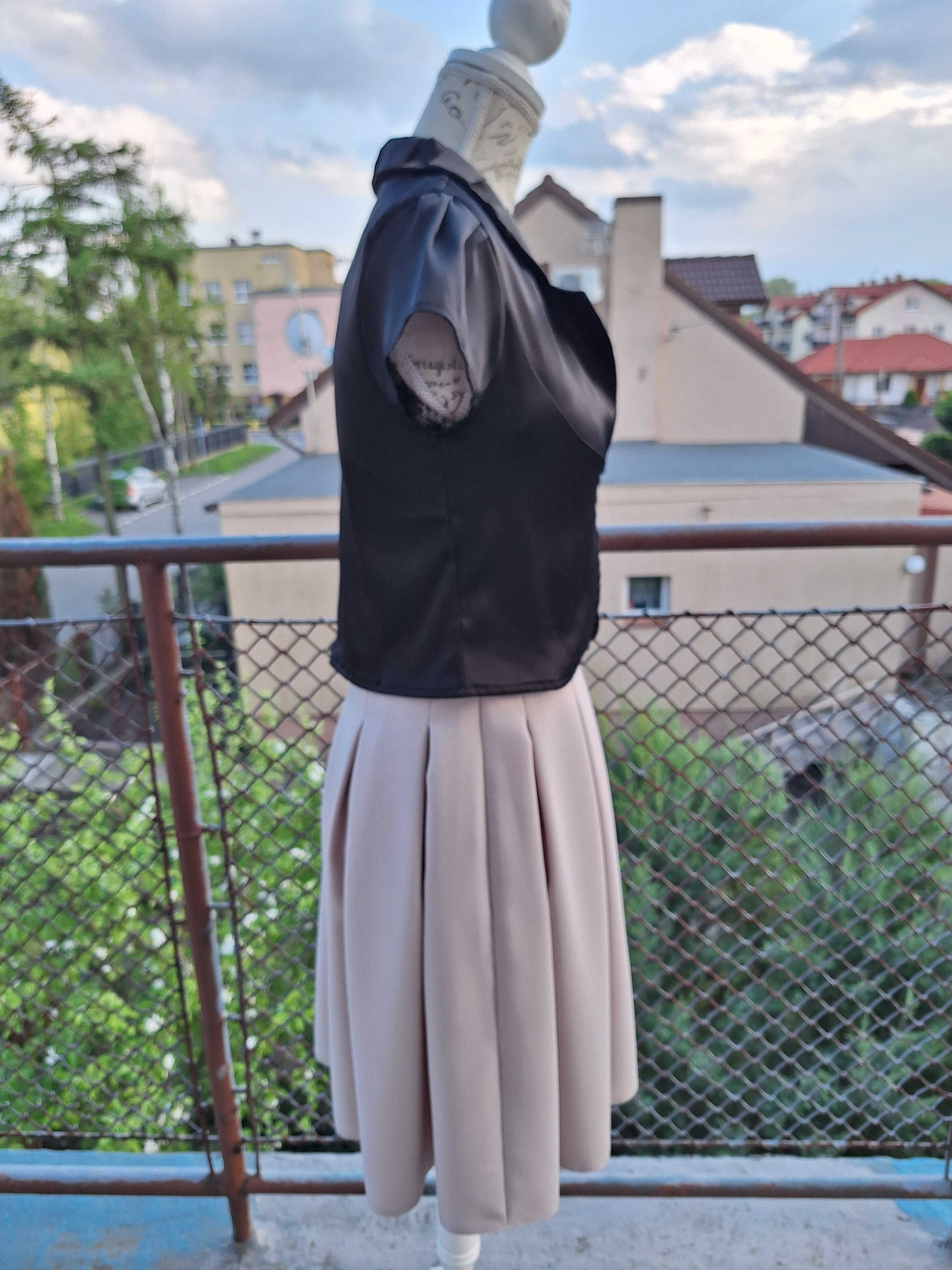 Elegancka sukienka koronkowy top