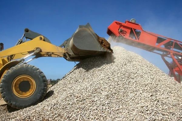 Пісок Щебінь Відсів Чорнозем Вивіз будівельного сміття Послуга ЗІЛ