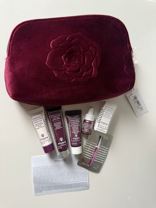 Набір мініатюр Sisley Black Rose з косметичкою