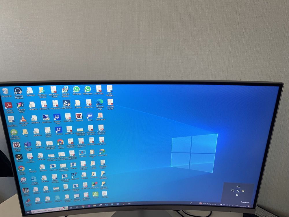 Monitor SamsungCF591, curved