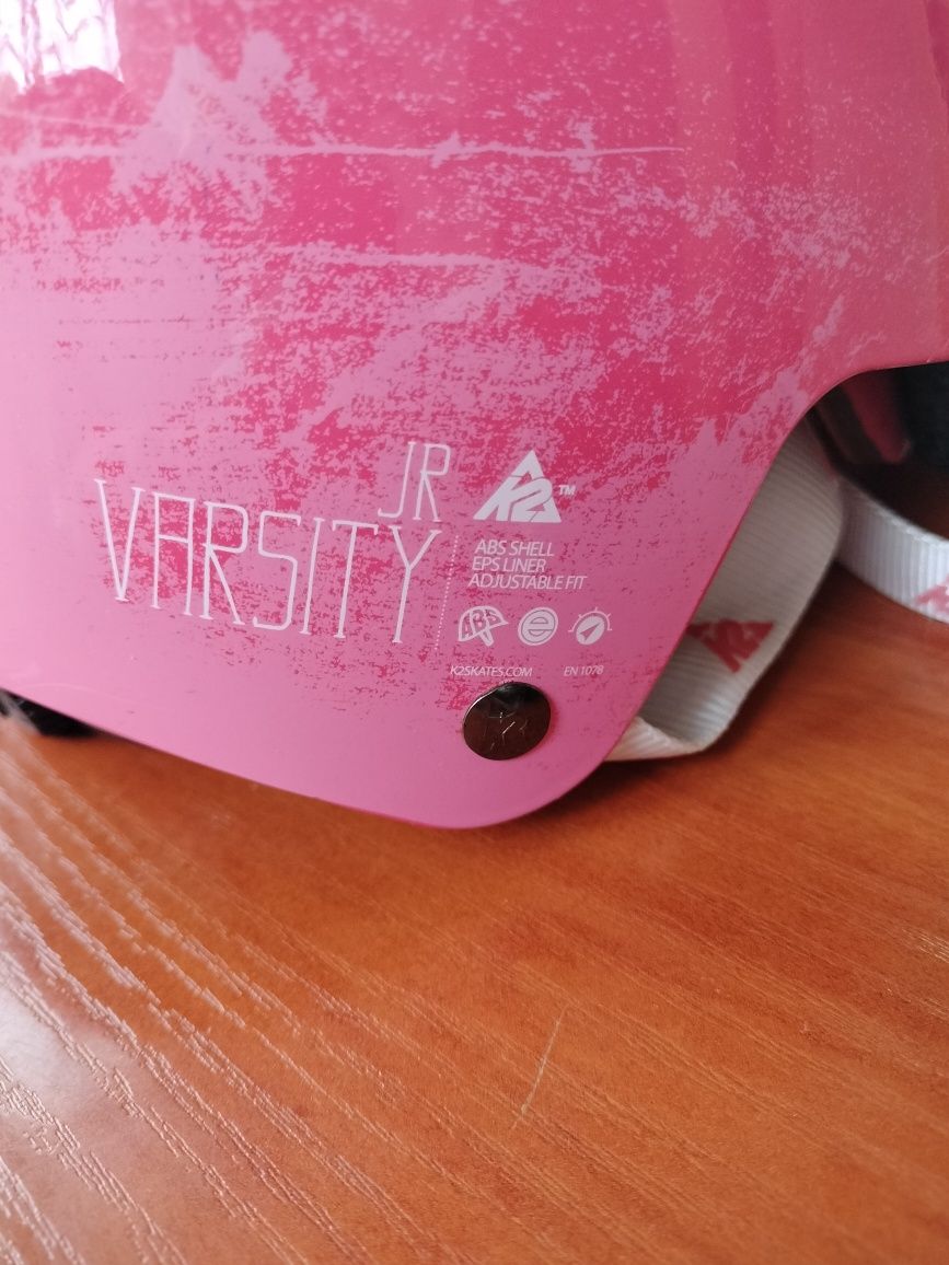 Kask rowerowy/ ma deskę rolki różowy