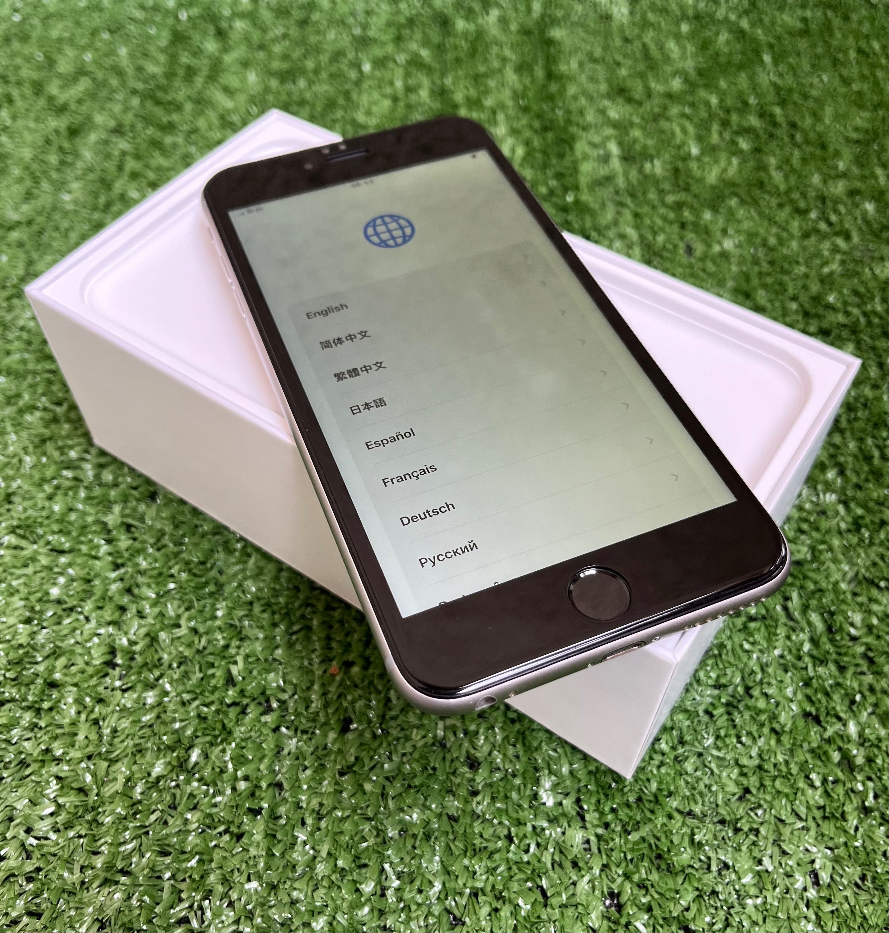 iPhone 6s Plus 16 GB Gwiezdna szarość.