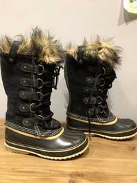 Śniegowce buty zimowe damskie Sorel Joan of Arctic.