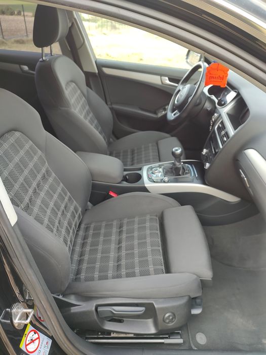 Audi a4 b8 lift kombi zadbane