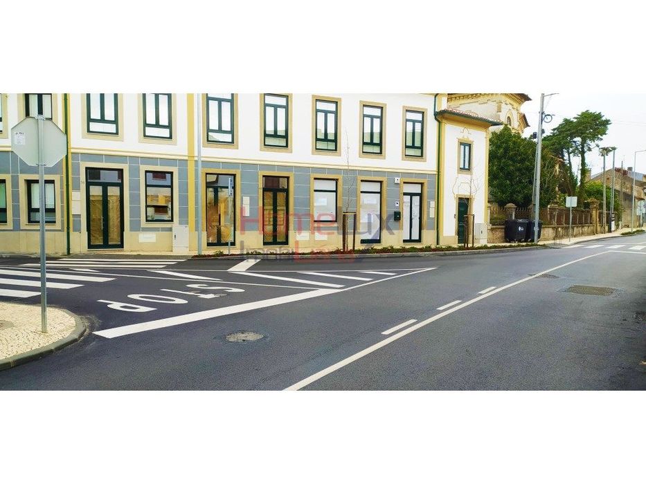 Loja centro de Mourisca do Vouga