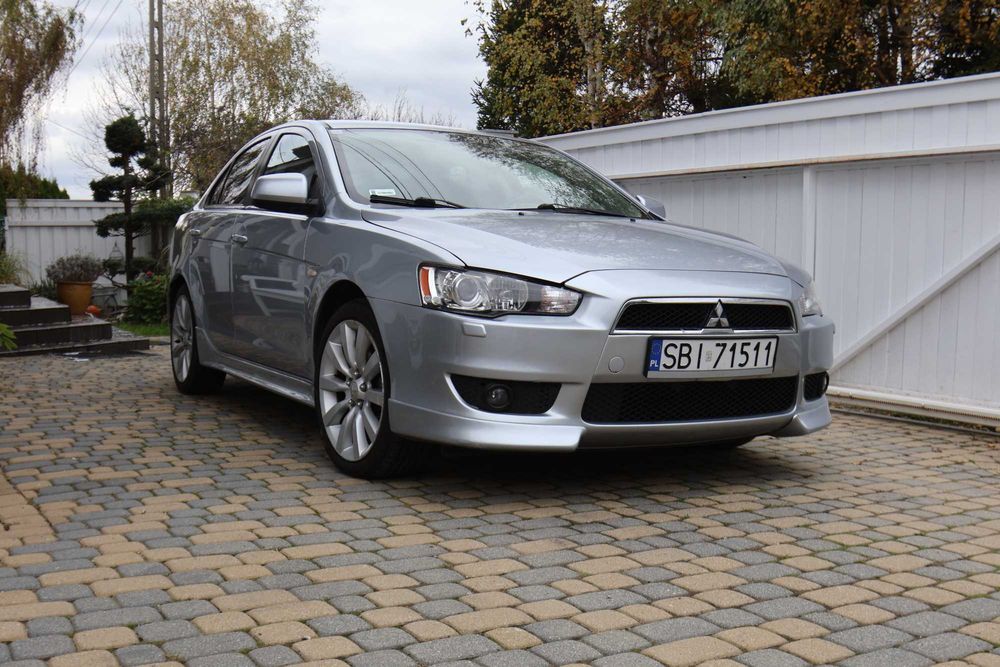 Mitsubishi Lancer 09. 173tyś km 1.8 Automat CVT Xenon Skóra 2 właś.