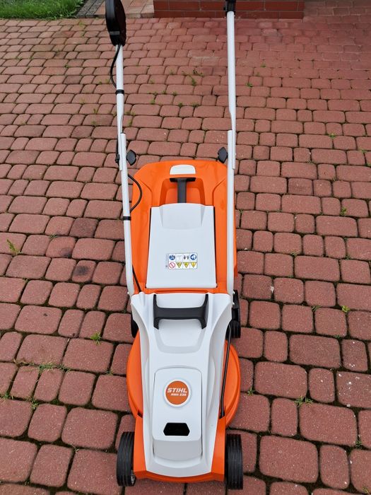 Kośiarka STLHL RM 235 akumulatorowa