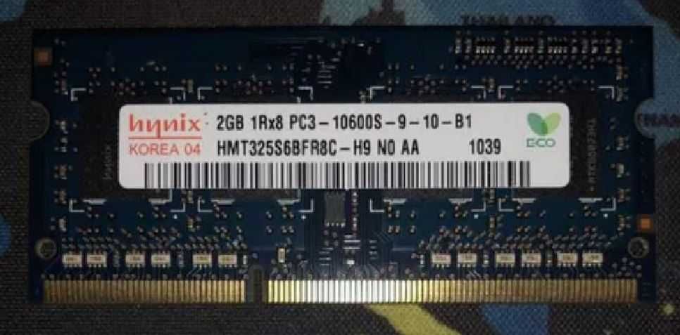 Продаётся для Ноутбука Оперативная память HYNIX sodimm DDR3  2+2gb