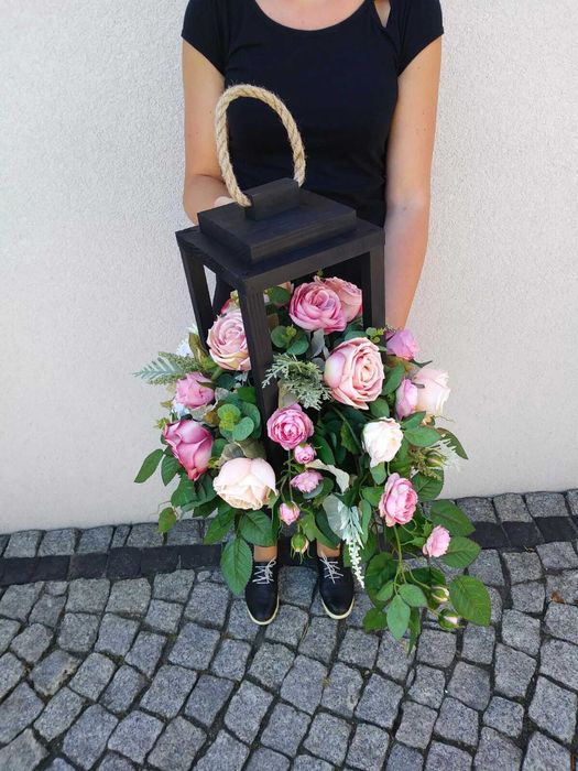 Komplet na grób, cmentarz, pomnik,kompozycja nagrobna, wiązanka,kwiaty