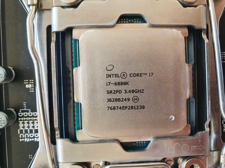 ASUS X99-AII / Intel i7-6800K - not working64284457953283122