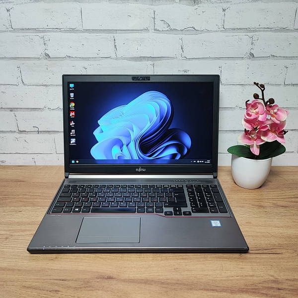 Продаю класний , потужний , оригінальний японець, Fujitsu E756
