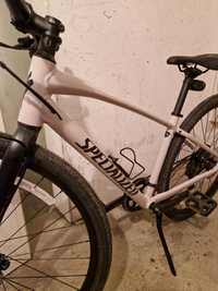 Specialized sirrus xs 2023