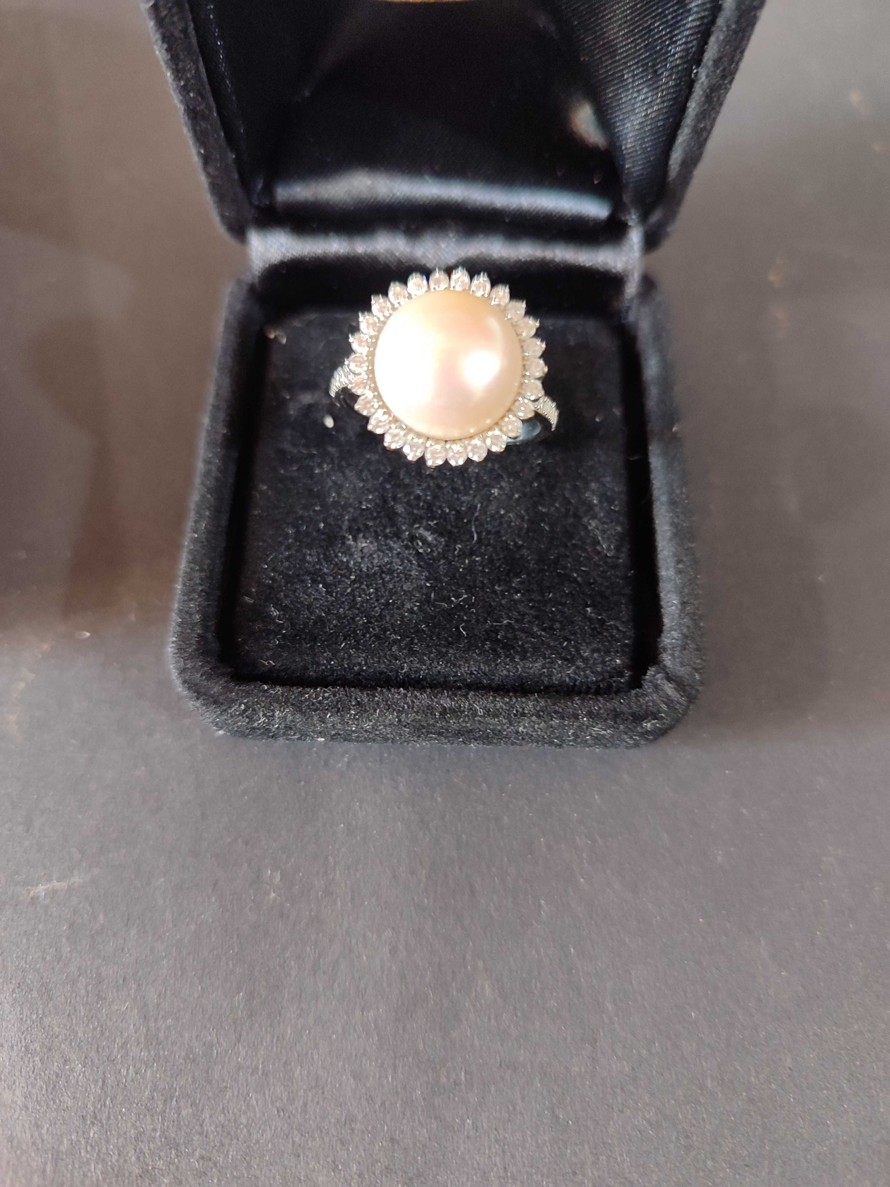 Anel em ouro branco - Eugénio Campos