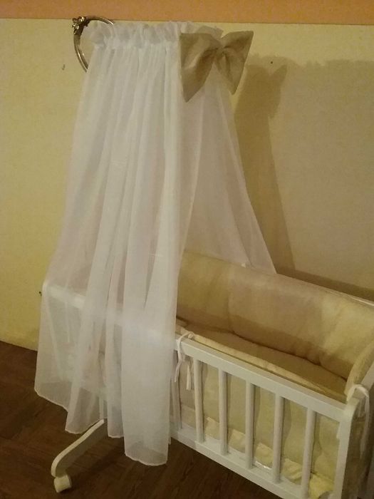 Mosquiteiro / Véu para berço novo nunca usado oferta de laço