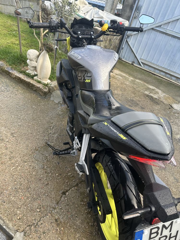 Um xtreet 125 rs