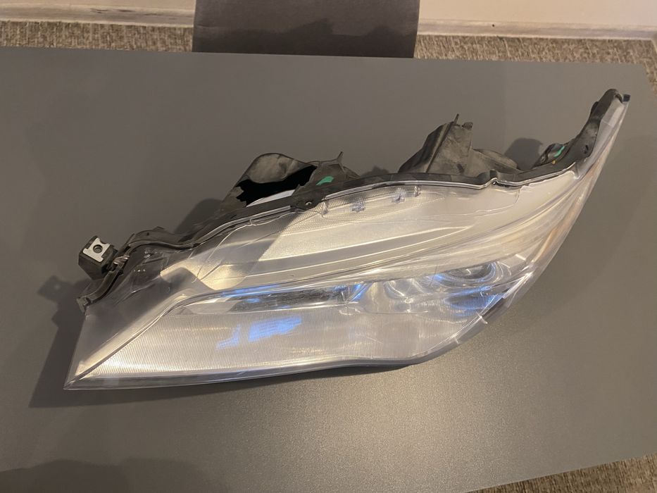 Фара водійська Toyota Camry 2016