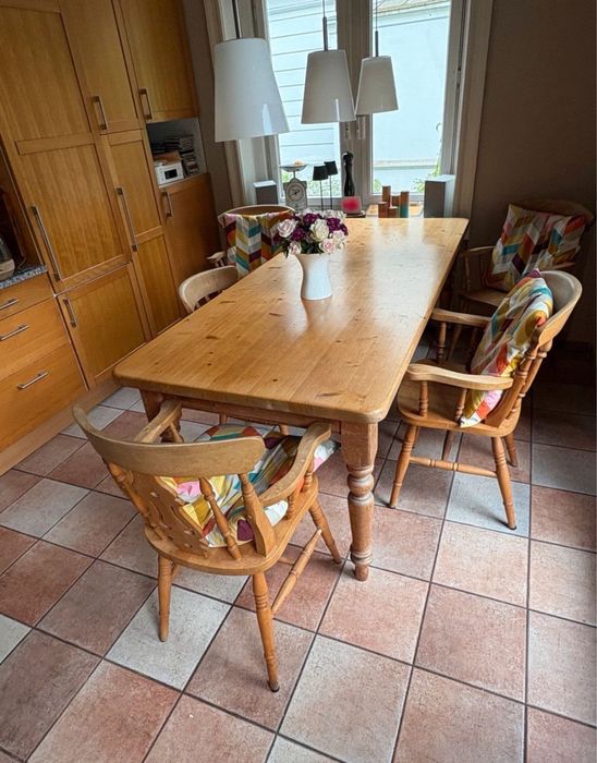 Drewniany Stół z 6 krzesłami