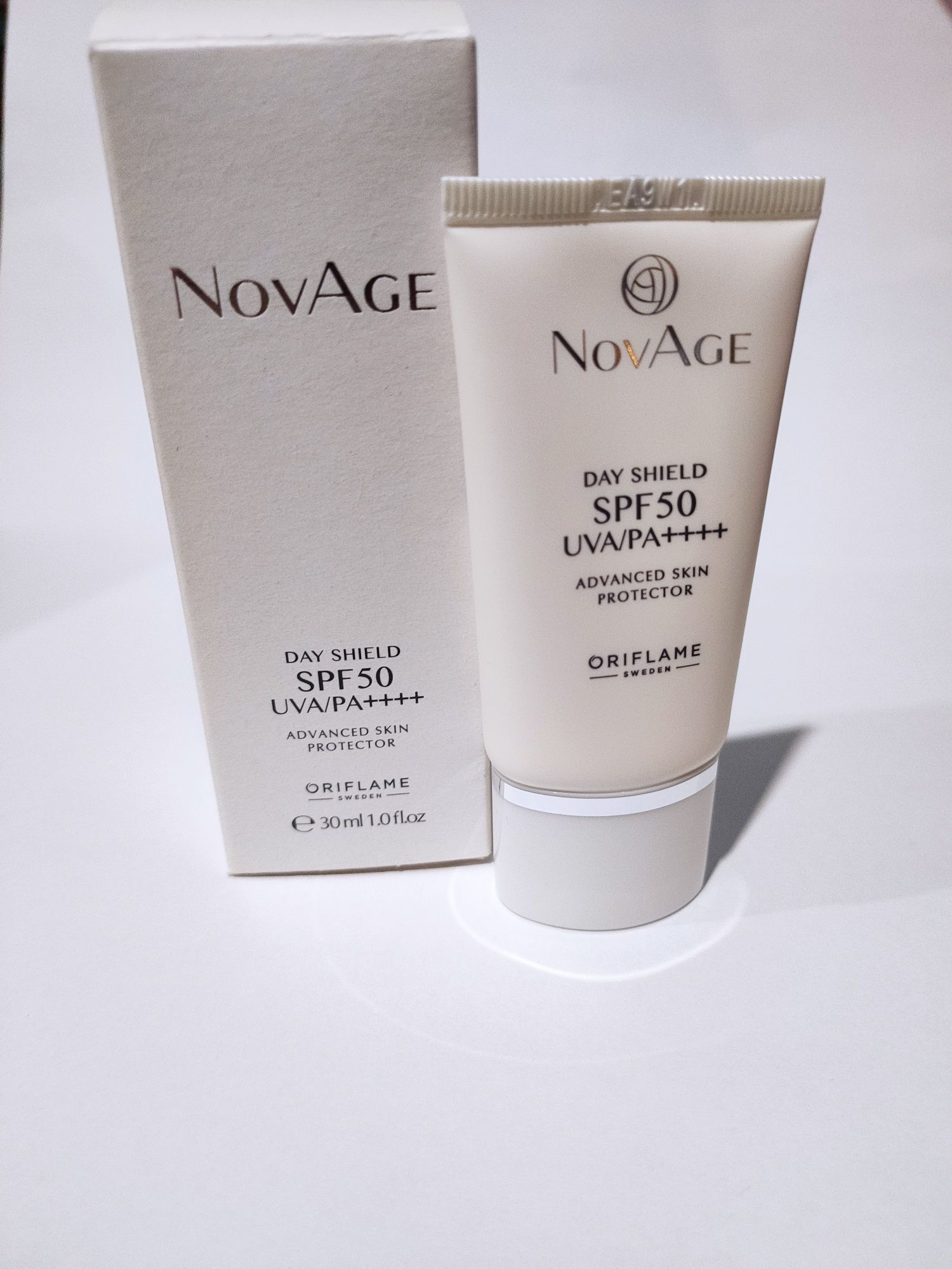 Creme Protetor de Dia com FPS 50 UVA/PA++ Advanced NovAge

Da Oriflame