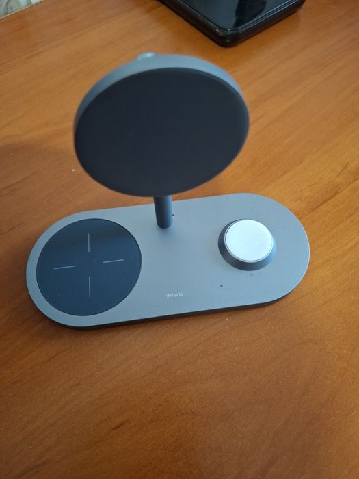 Беспроводная зарядная станция  Apple

Apple iPhone WiWU Power Air X23