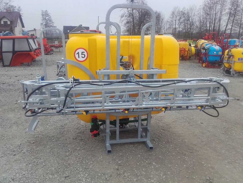 Обприскувач навісний Tolmet Klara 800л опрыскиватель навесной польский