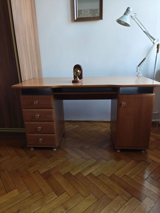 Oddam biurko, radio, ręczniki plażowe, Warszawa Wola - Koło