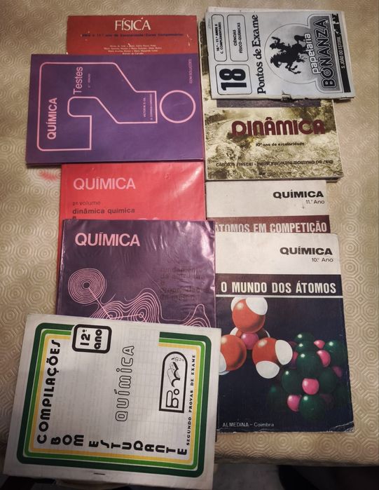 Livros escolares - conjunto de biologia, geografia e ecologia /portugu