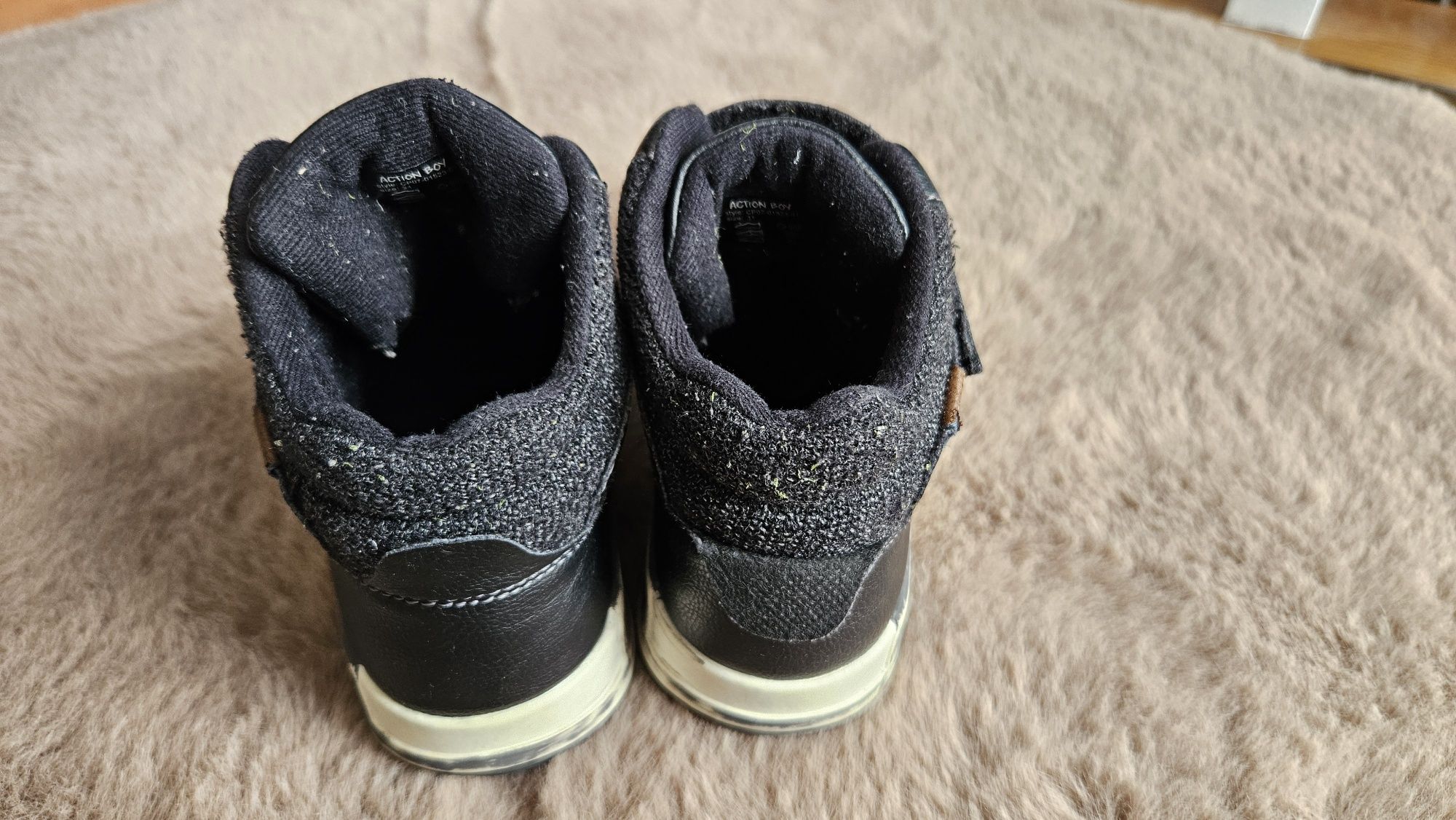 Buty  dziecięce roz. 31 jesień / zima Action Boy