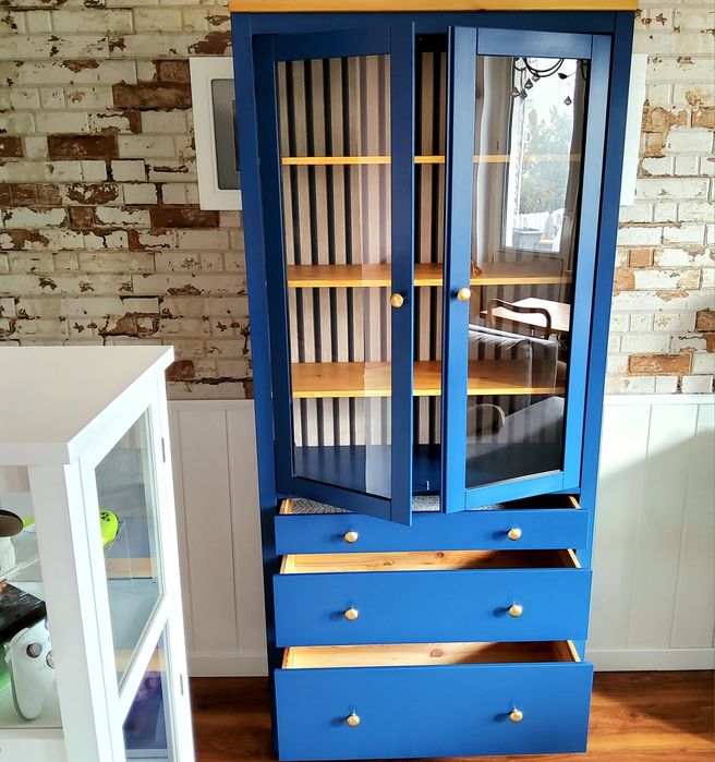 Kredens drewniany witryna ikea hemnes leksvik regal szafa komoda