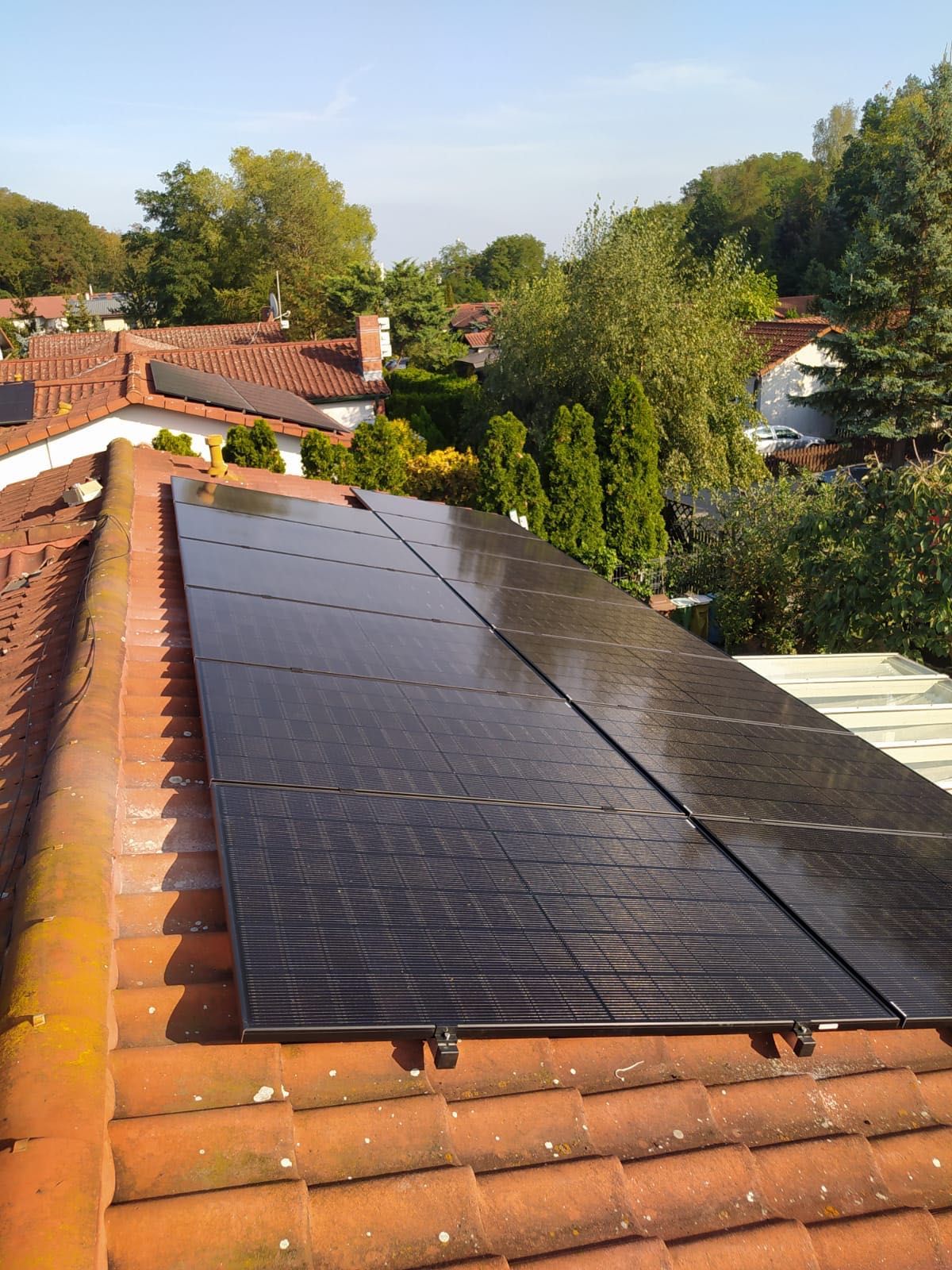 Fotowoltaika 10,235 kWp + 15,36 kWh magazyn energii, DOTACJA