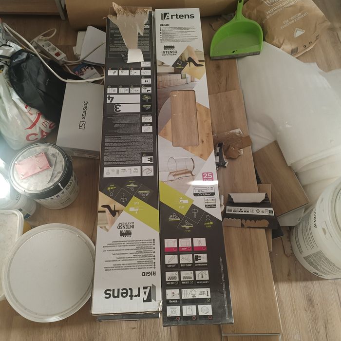 Pavimento Laminado Artens – 8 Caixas Novas e Seladas