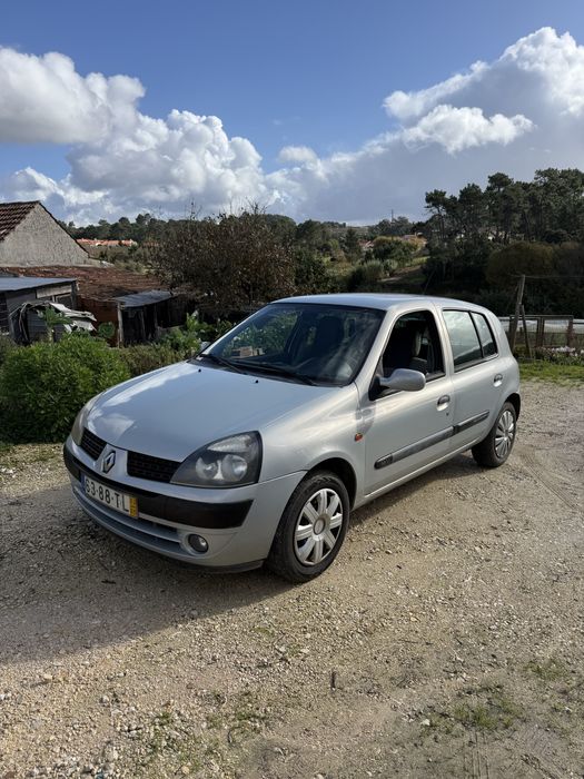 Clio 1.2 16V impecavél