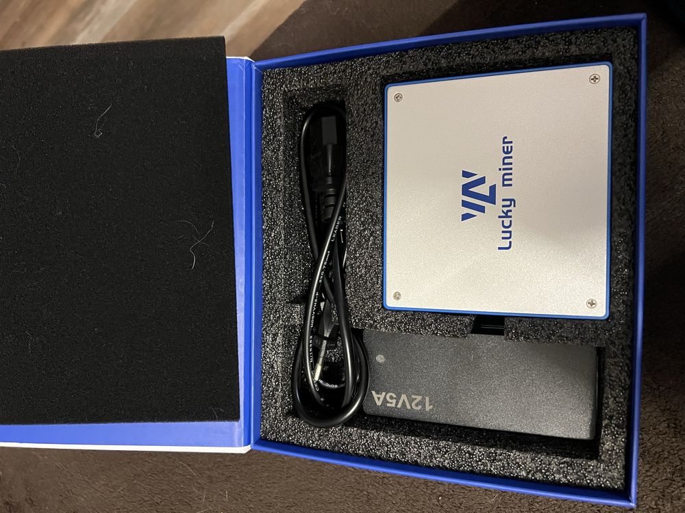 Соло майнер Lucky Miner LV-07