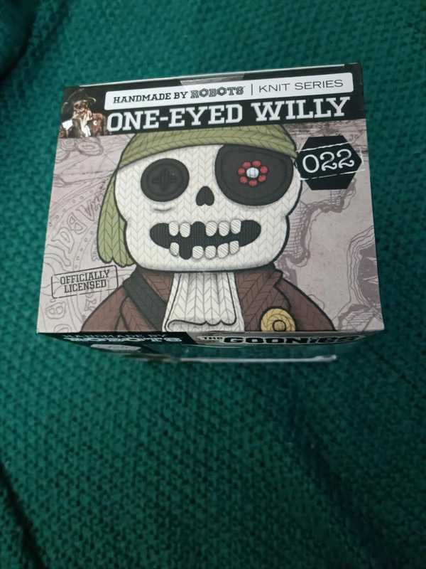 Handmade by Robots One-Eyed Willy