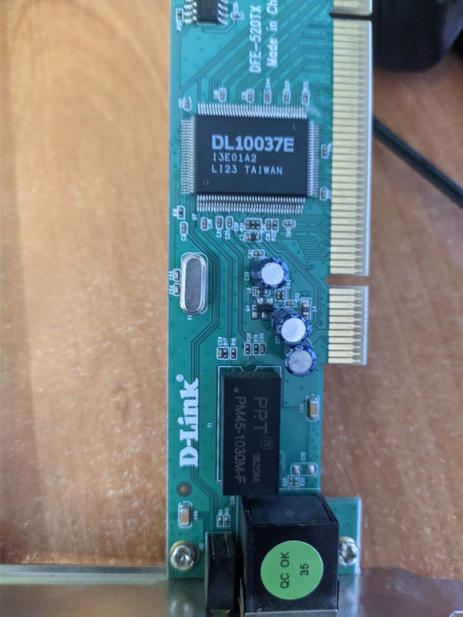 Продам мережеву карту D-Link DFE-520 TX