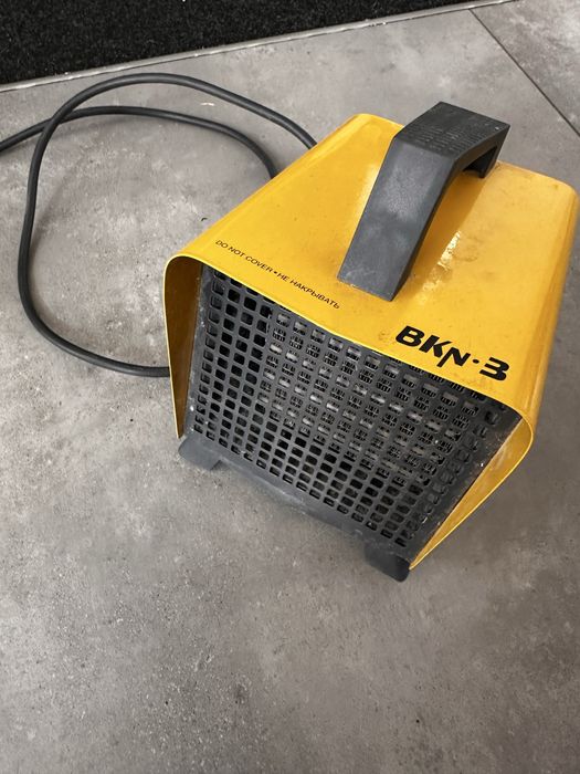 Електричний тепловентилятор Ballu BKN-3