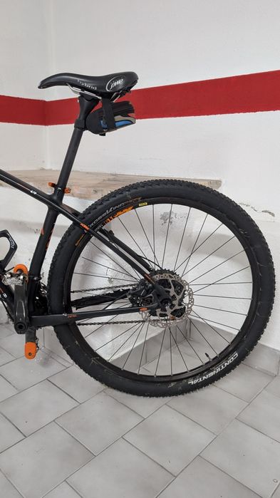 Bicicleta KTM carbono + capacete MET