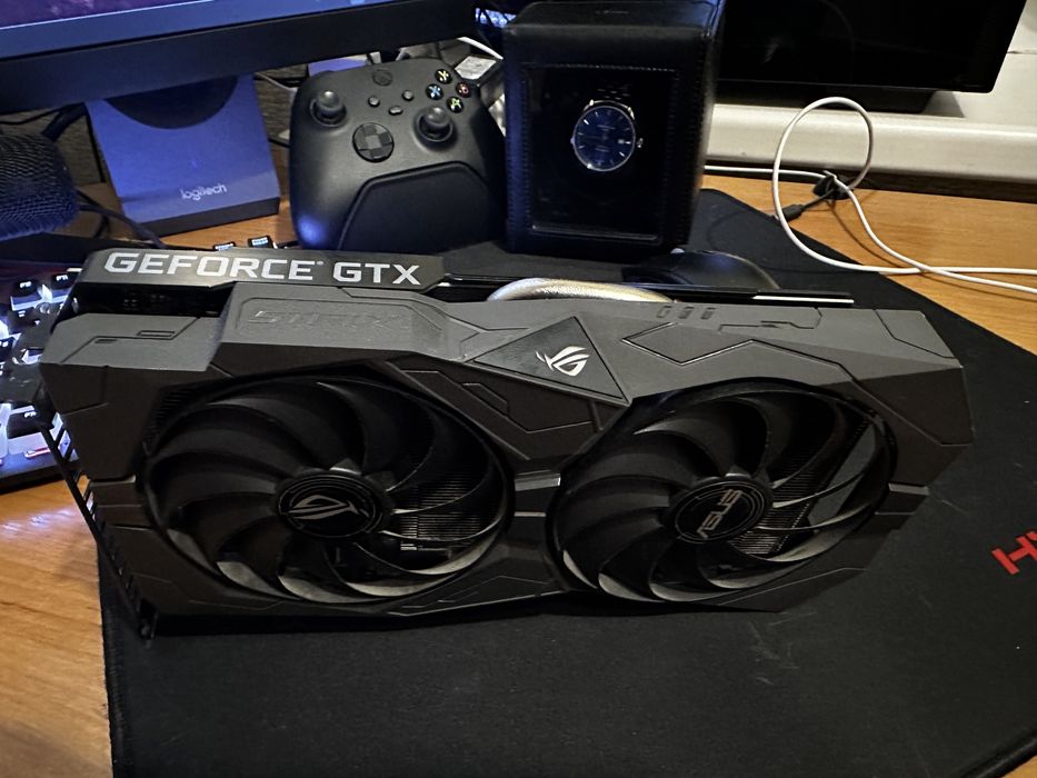Asus ROG Strix 1650 Super 4GB
