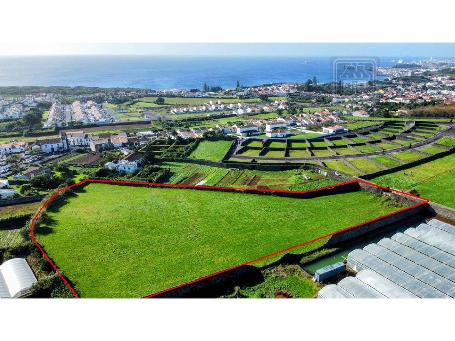 VENDA de AMPLO TERRENO (misto) com VISTA MAR - Livramento, Ponta De...