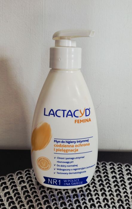Płyn do higieny intymnej Lactacyd Femina